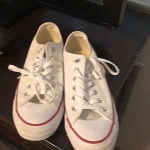 White converse (worn once, like new!) women’s 8
